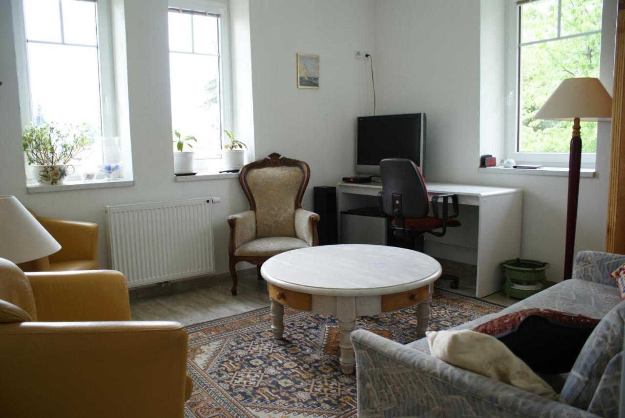 B&B En Mini-Camping Pension Kidafo Libun Room photo